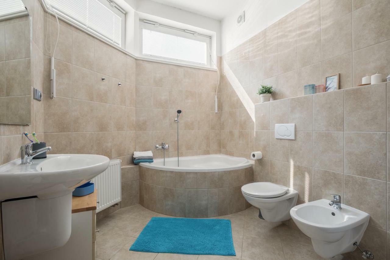 Art Ii Appartement Prague