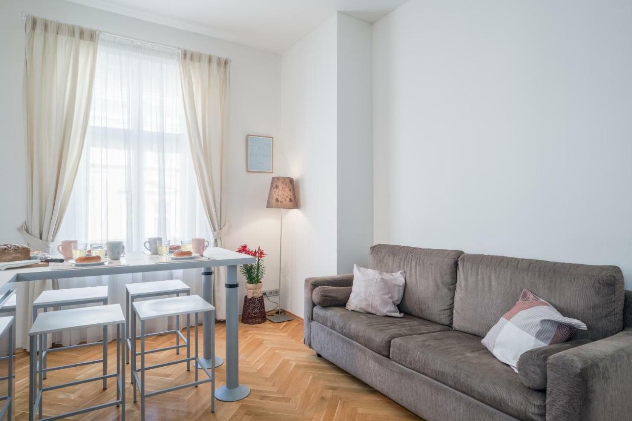 Art Ii Appartement Prague