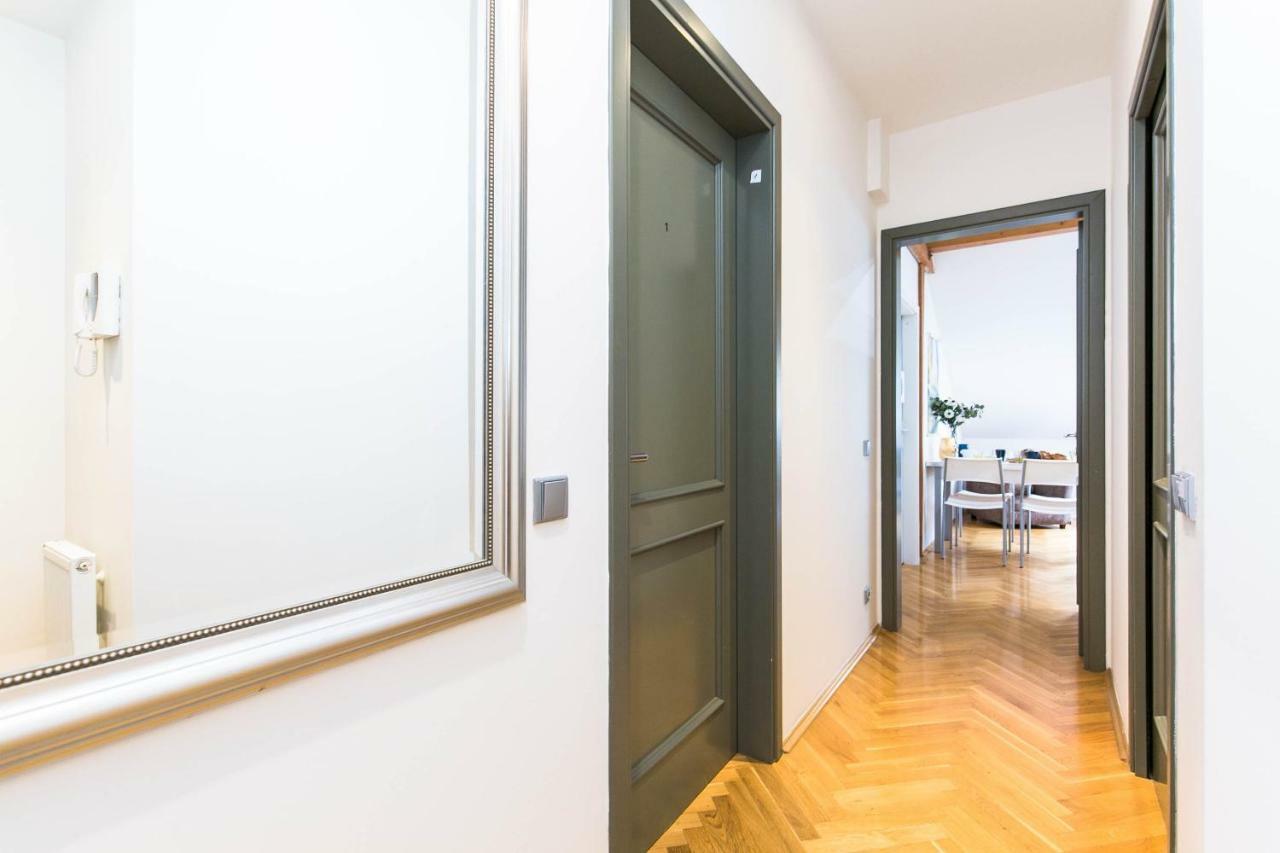 Art Ii Appartement Prague