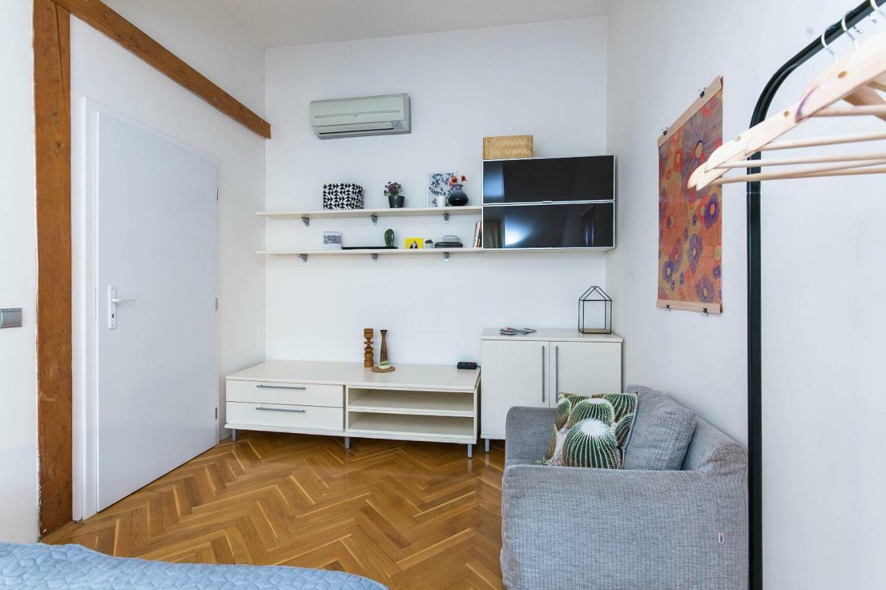 Art Ii Appartement Prague